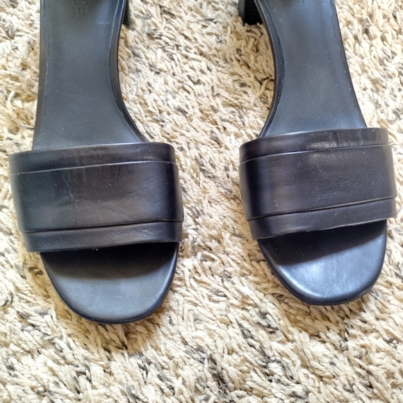 Vince Raine Leather City Sandal Black Sz 8,5 - Picture 2 of 7